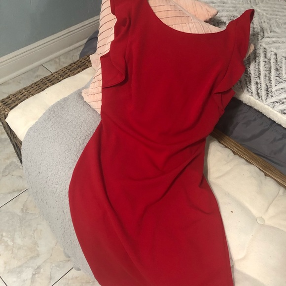 Dress - Picture 1 of 4